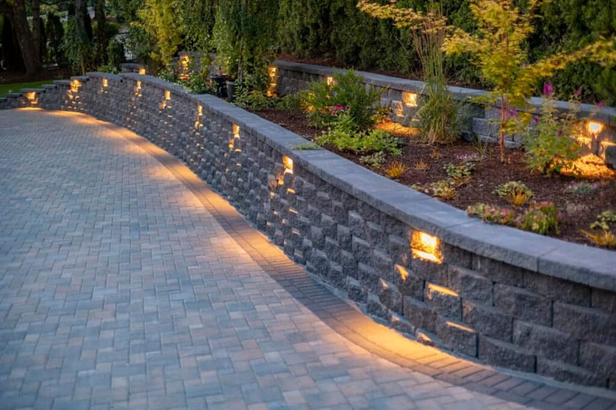 Backyard Landscaping & Retaining Walls